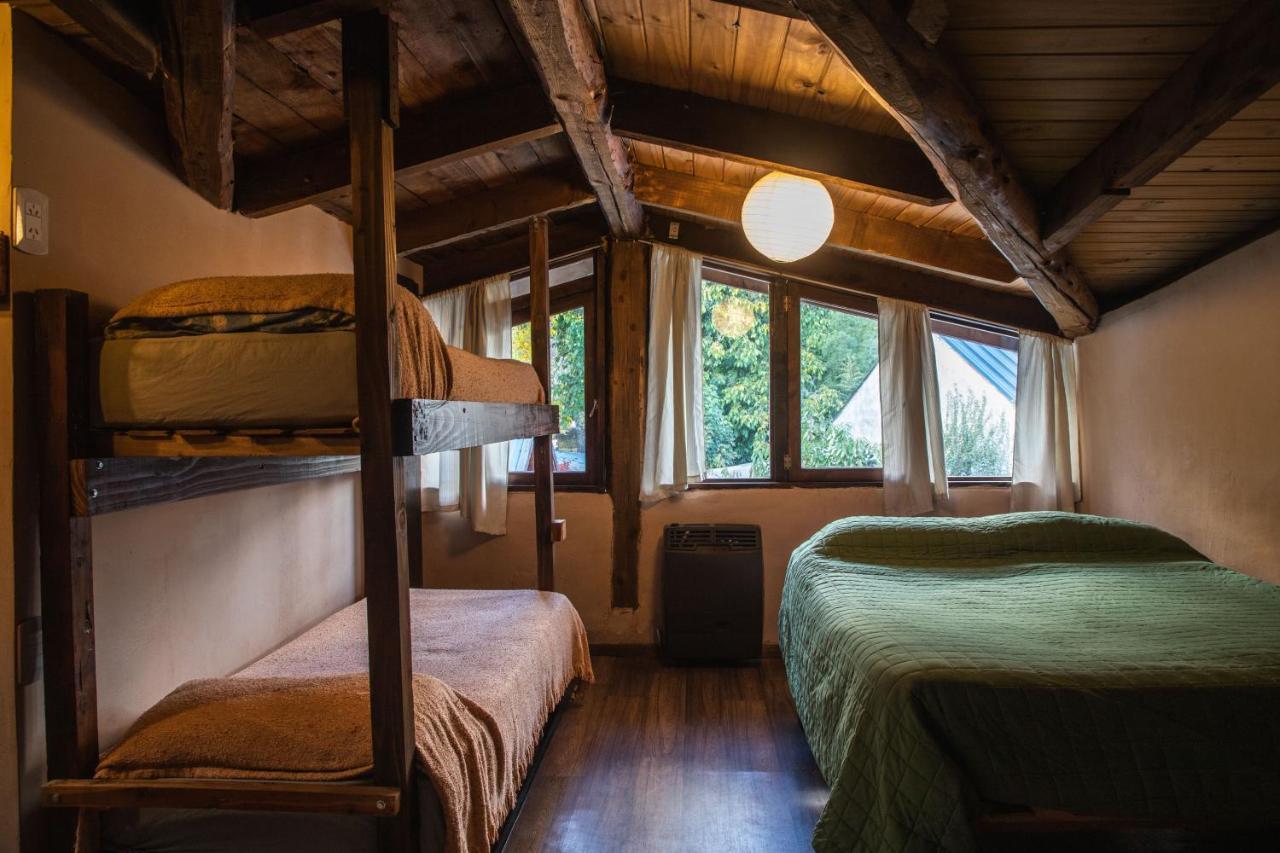 La Casa Del Arbol - Hostel El Bolsón Eksteriør billede
