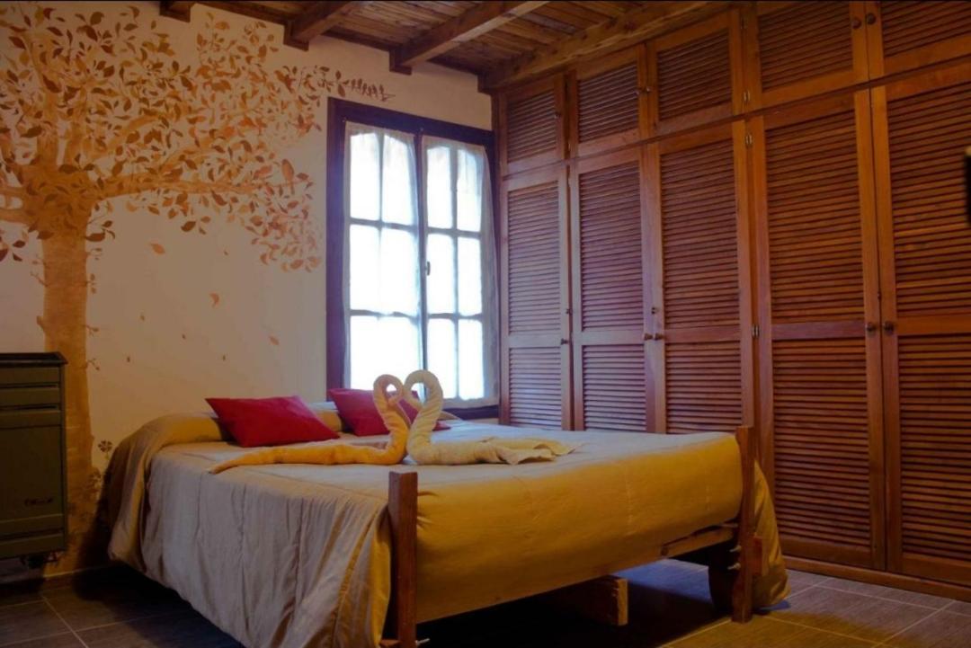 La Casa Del Arbol - Hostel El Bolsón Eksteriør billede